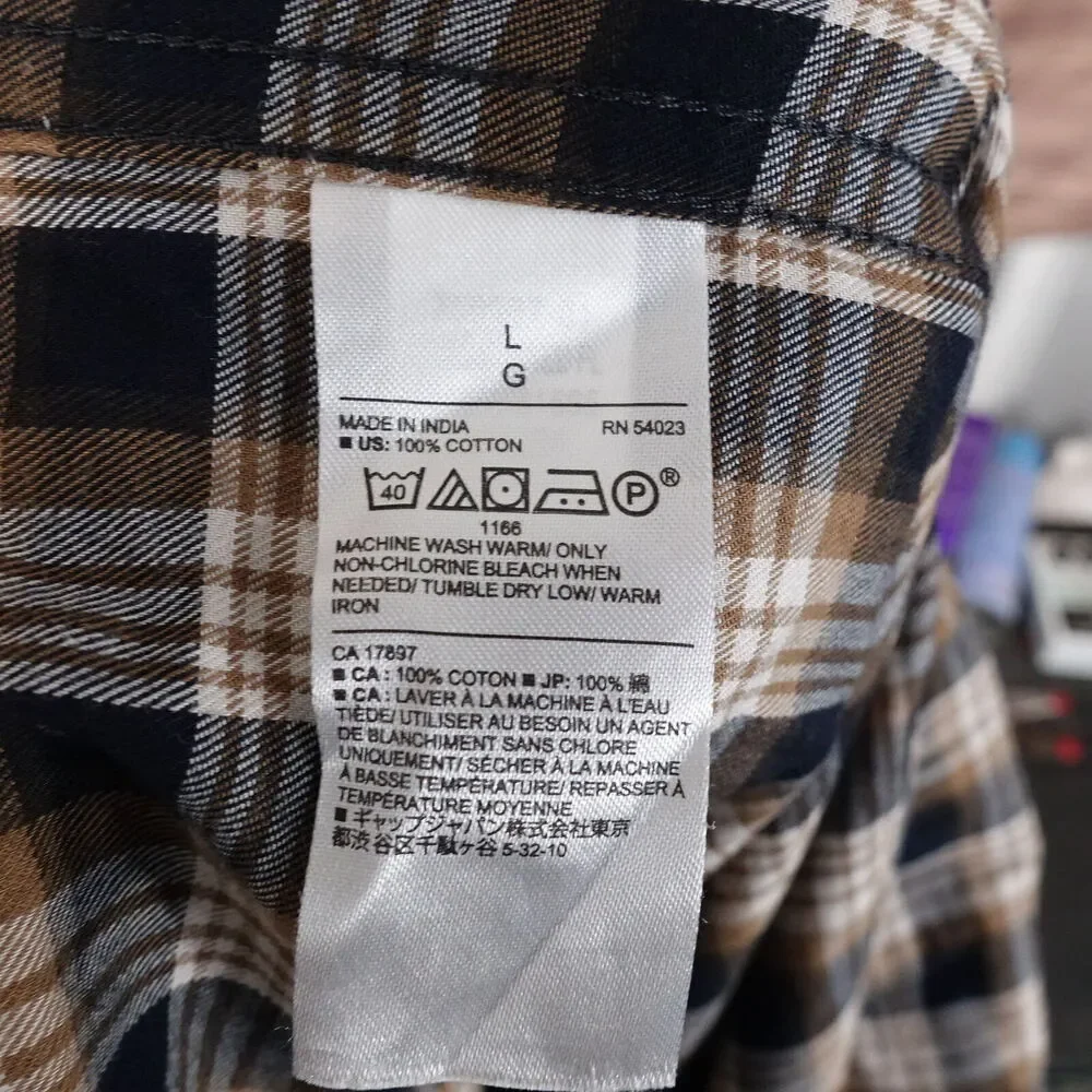 BANANA REPUBLIC UNTUCKED FIT‎ LIGHTWEIGHT FLANNEL LIKE BUTTON UP SHIRT MENS SZ L